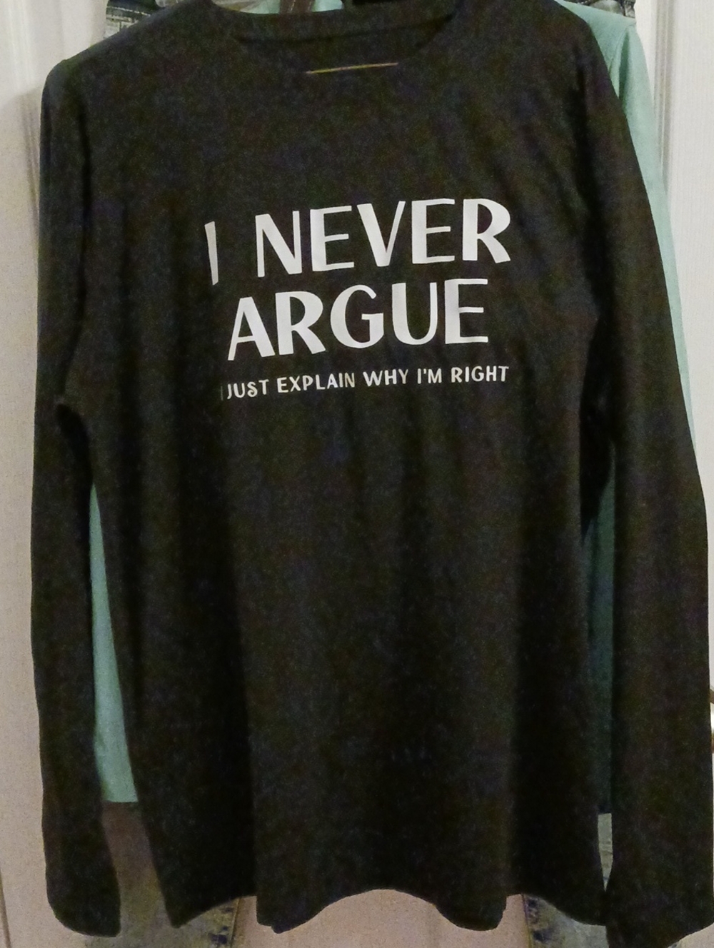 I Never Argue Graphic Long-Sleeve Shirt - Black